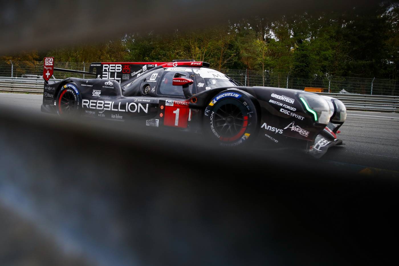 Rebellion Racing monte sur la deuxième marche du podium des 24 heures du mans