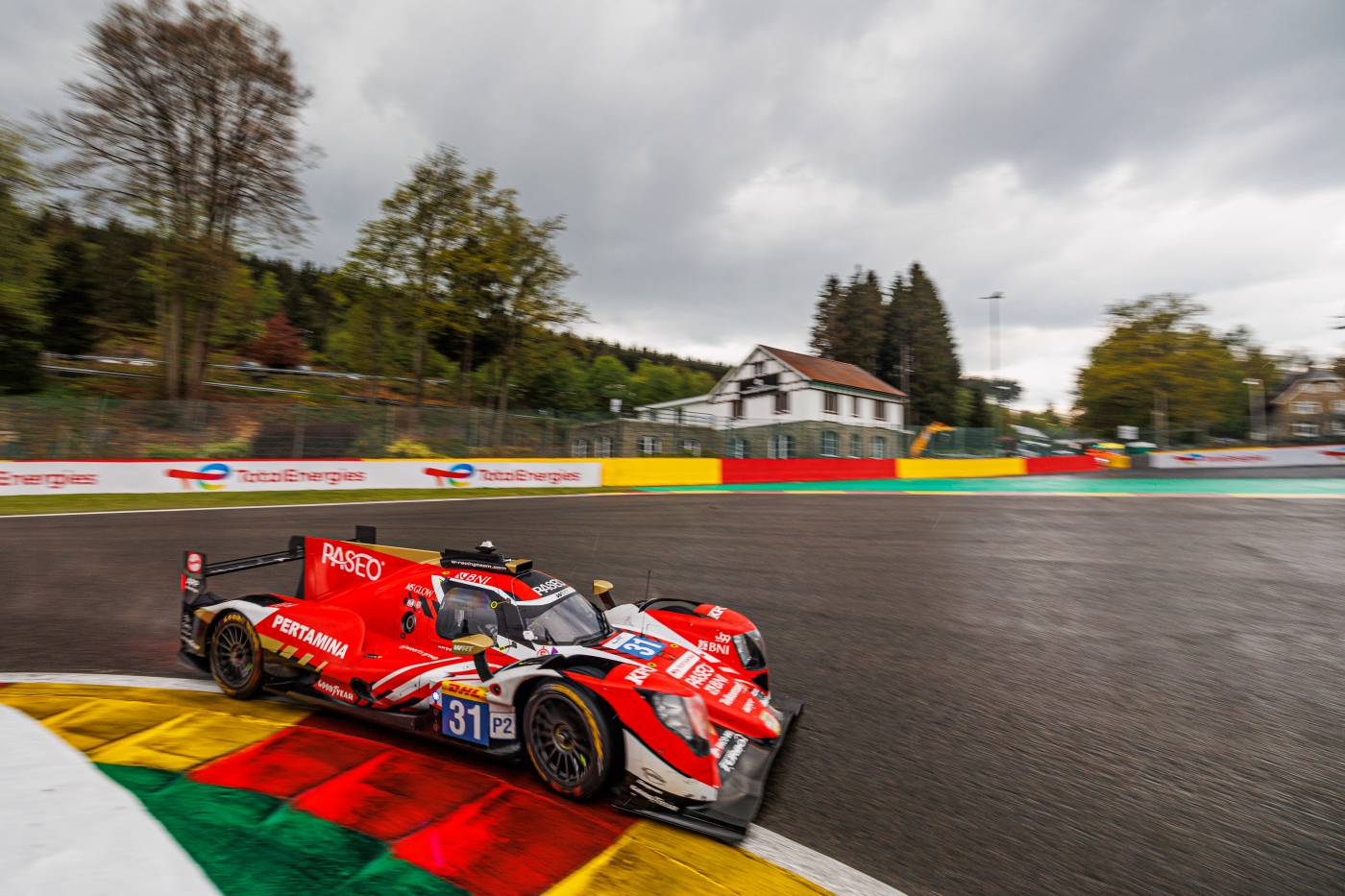 Doublé et podium au général pour WRT aux 6 Heures de Spa