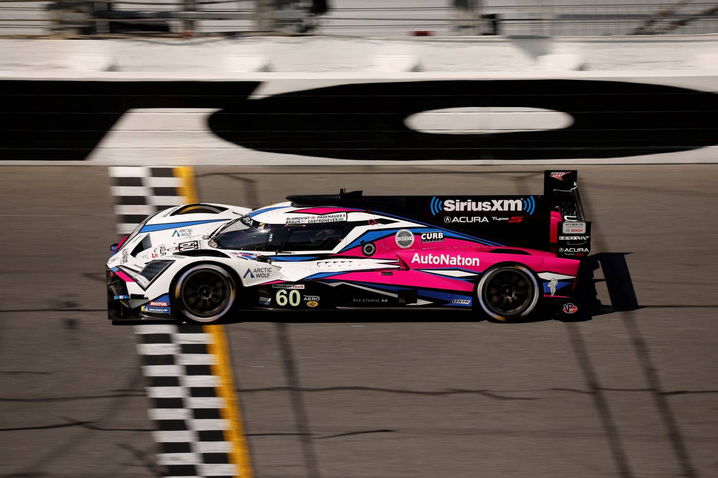 Acura s’empare de la première pole de l’ère LMDh à Daytona